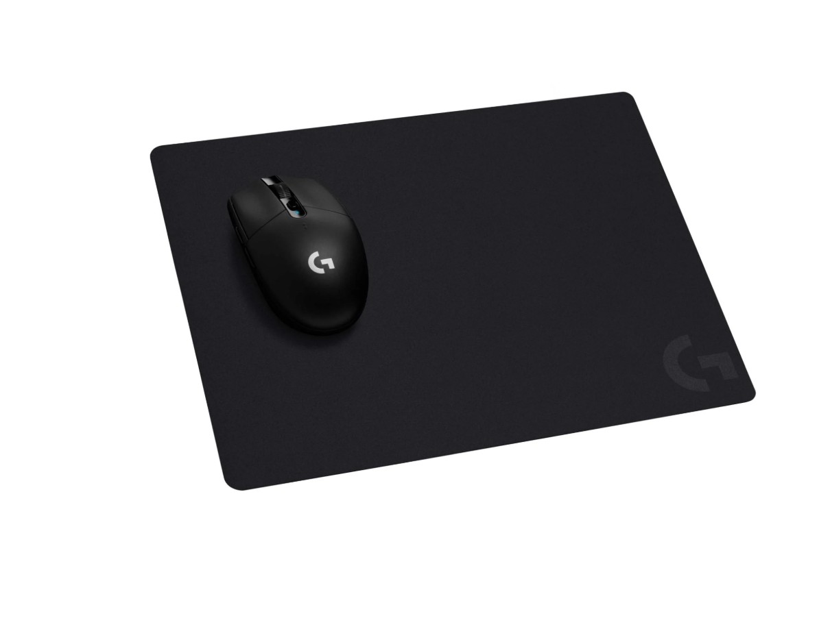 Logitech G640 Large Cloth Gaming Mouse Pad Classic Size 40